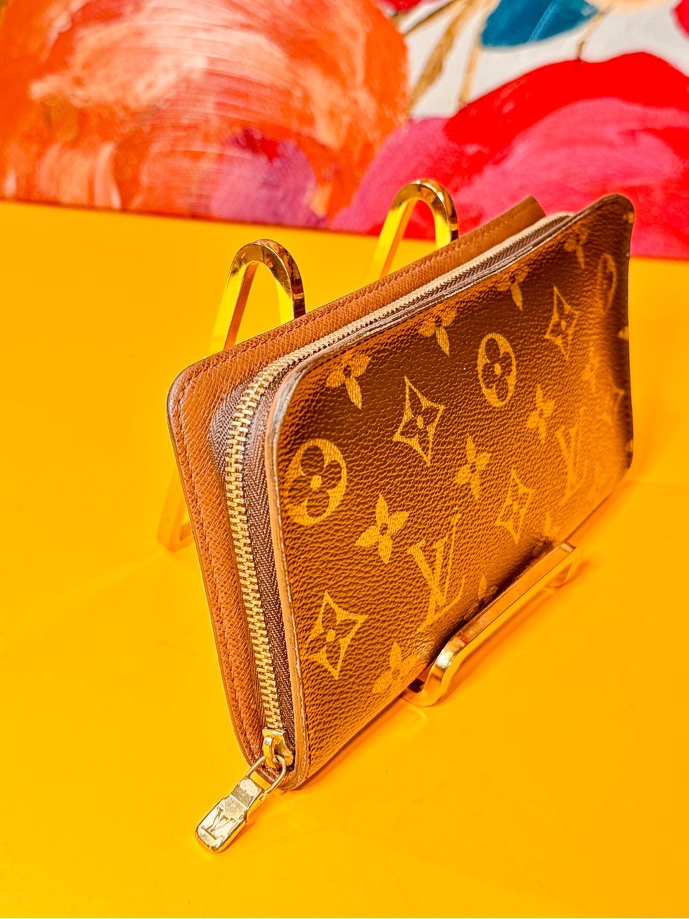 Louis Vuitton Monogram Canvas Brown Zip Wallet - Picture 4 of 15
